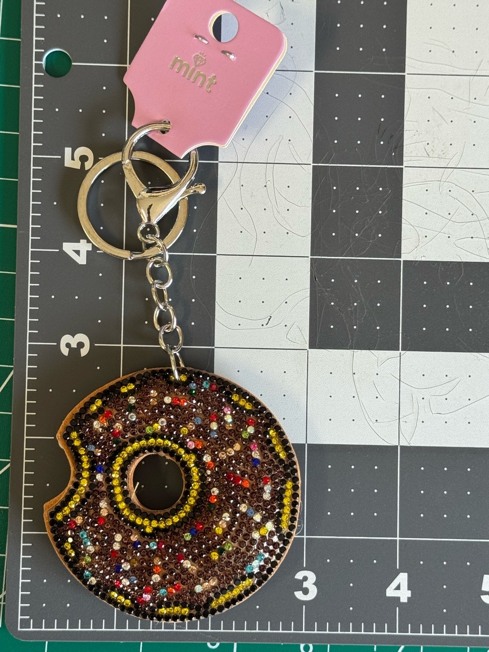 Mint Rhinestone Donut Keychain Bag Charm NWT Strawberry - Picture 6 of 6